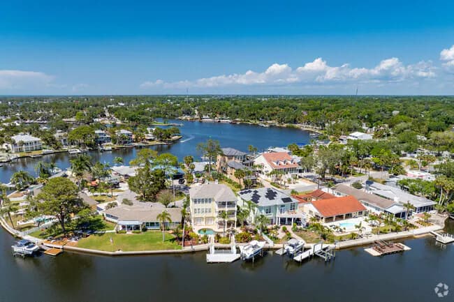 New Port Richey waterfront on the Pithlachascotee River