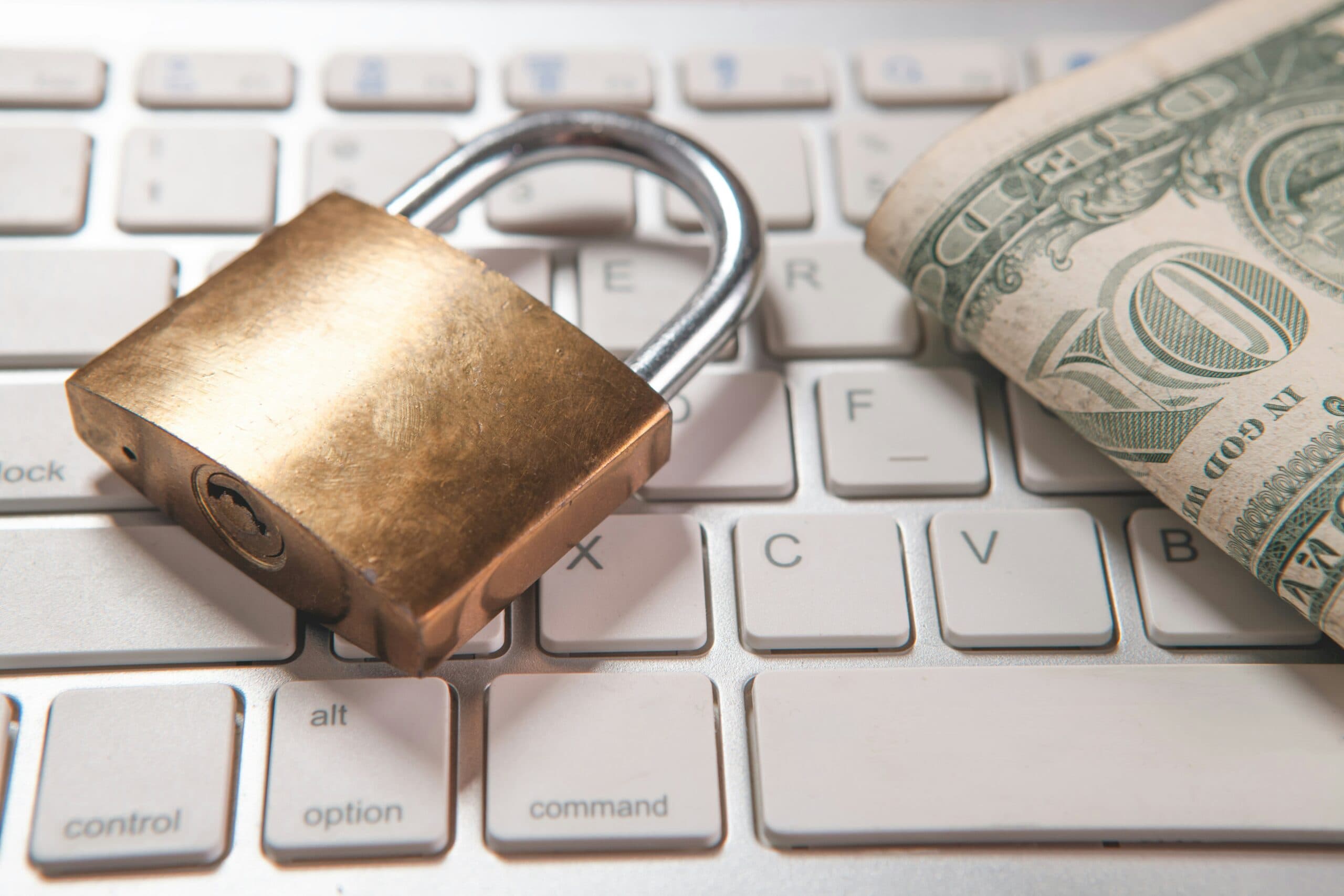 How to Avoid Locksmith Scams in Tampa
