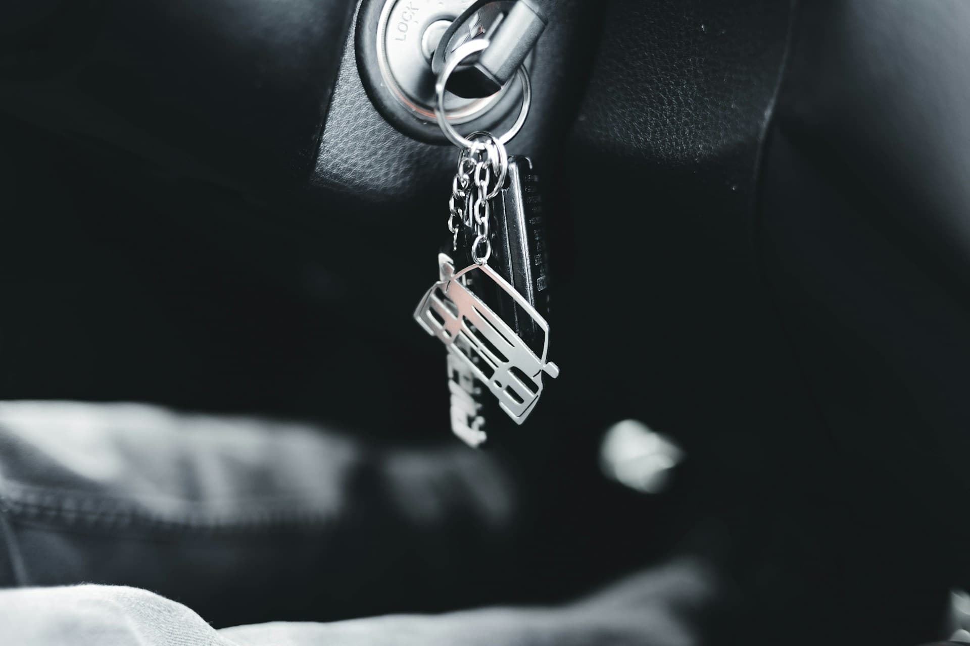 Car Key Broke in the Ignition: Does the Ignition Need to Be Replaced?